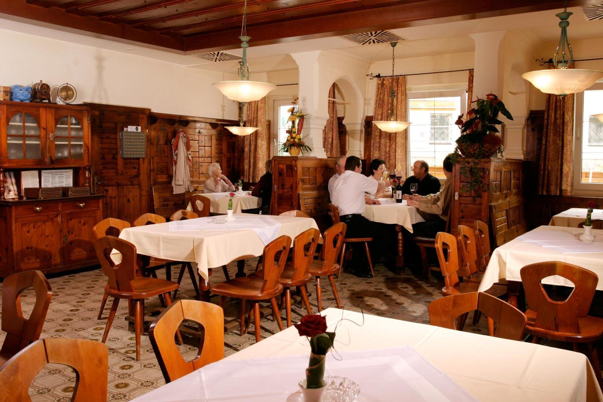 Gasthof Erzherzog Franz Ferdinand Markt Sankt Florian Εξωτερικό φωτογραφία